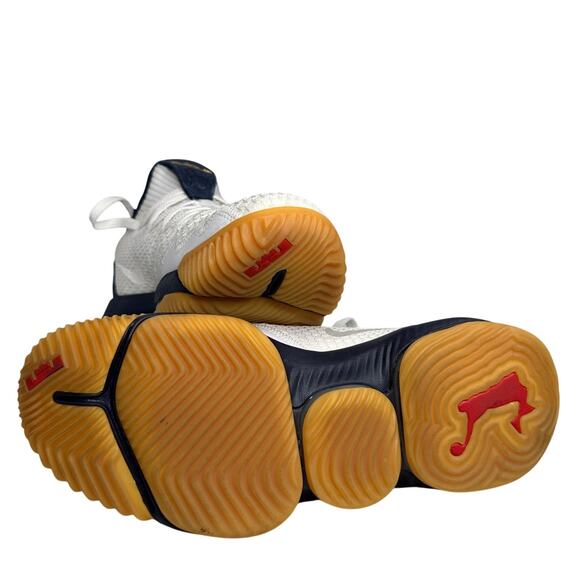 💎✨ORIGINAL✨💎LeBron 16 Low 'USA' - Picture 6 of 14